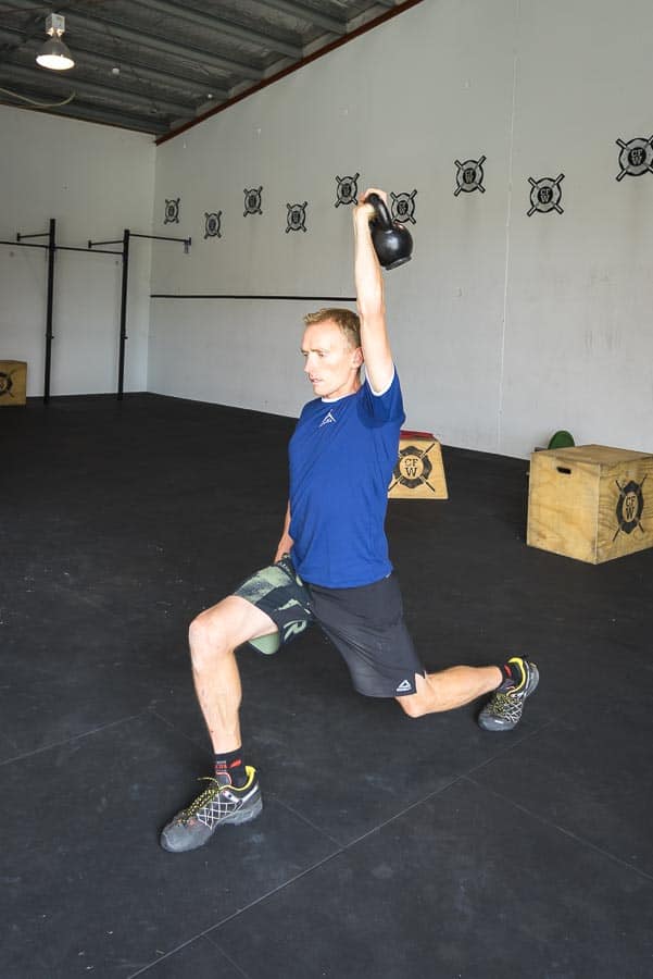 Single Arm Kettle Bell Lunge